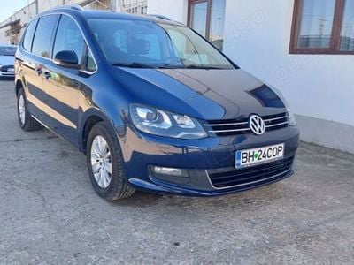Second-hand VW Sharan 170 CP (125 kW) 2012 Albastru Monovolum
