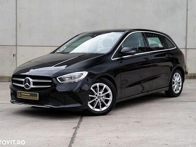 Second-hand Mercedes B180 Edition 116 CP (85 kW) 2019 Culoarenegru Monovolum