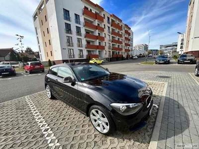 Negru Utilizat 2014 BMW 114 Comfort Edition Hatchback | 9.600 EUR