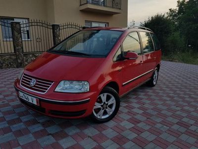 82 VW Sharan second hand în Arad AutoUncle