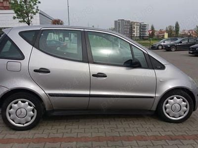 Utilizat 2000 Mercedes A170 | 500 EUR