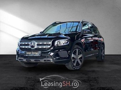 Mercedes GLB220