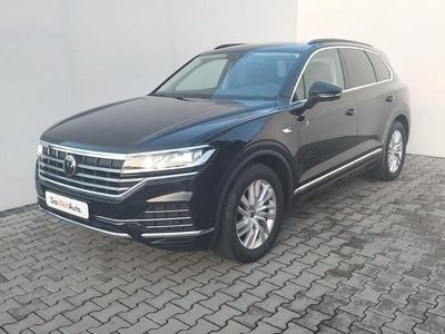 Second-hand VW Touareg Elegance 286 CP (210 kW) 2022 Negru  metalic SUV