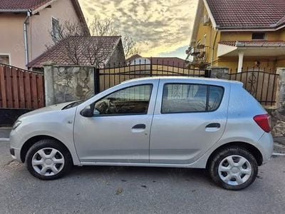 Second-hand Dacia Sandero 73 CP (53 kW) 2016 Gri Berlinǎ