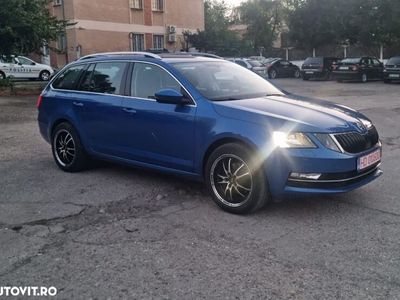 second-hand Skoda Octavia Combi 2.0 TDI (Green tec) Ambition