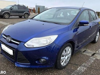 Second-hand Ford Focus 105 CP (77 kW) 2013 Culoarealbastru Berlinǎ