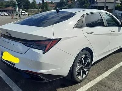 Alb Utilizat 2021 Hyundai Elantra Berlinǎ | 17.900 EUR (Preț OK)