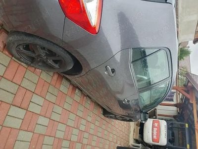 Utilizat 2010 Toyota Auris Berlinǎ | 5.150 EUR (Scump)
