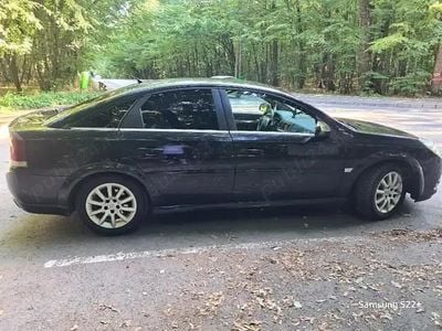 Second-hand Opel Vectra 74 CP (54 kW) 2007 Negru Hatchback
