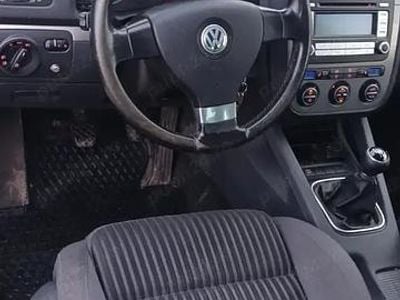VW Golf V