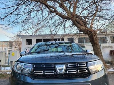 Culoaregri Utilizat 2020 Dacia Logan Stepway Berlinǎ | 7.999 EUR (Preț OK)