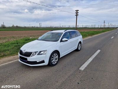 second-hand Skoda Octavia Combi 1.6 TDI Green tec DSG Elegance