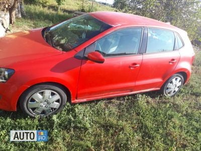 Second-hand VW Polo 100 CP (73 kW) 2010 Rosu Berlinǎ