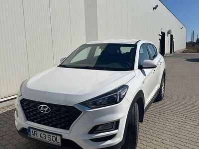 Second-hand Hyundai Tucson Premium 177 CP (130 kW) 2019 Culoarealb SUV