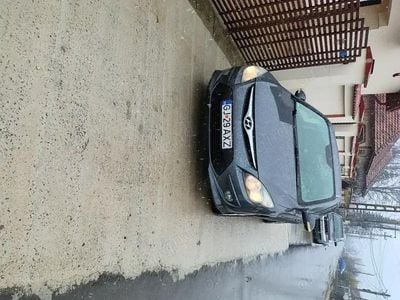 Second-hand Hyundai i30 90 CP (66 kW) 2011 Gri Berlinǎ