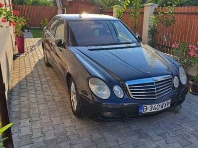 Mercedes E200