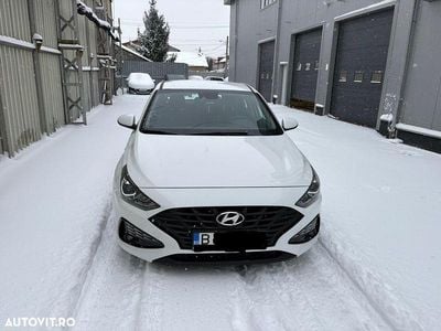 Culoarealb Second-hand 2022 Hyundai i30 Comfort Hatchback | 11.699 EUR (Preț bun)