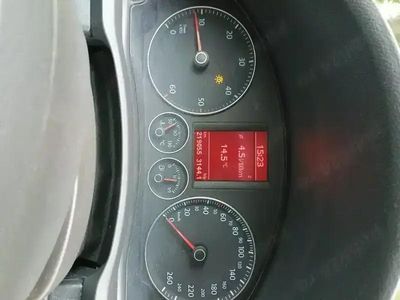 VW Golf V