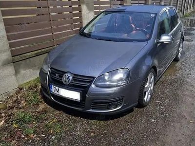 VW Golf V