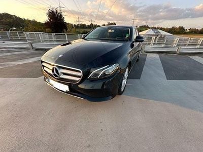 Mercedes E200