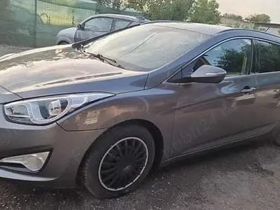 Second-hand Hyundai i40 Premium 116 CP (85 kW) 2011 Break