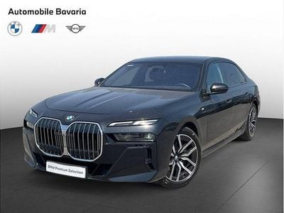 Black sapphire metallic metalizat Utilizat 2024 BMW 740 Comfort Edition Berlinǎ | 101.979 EUR