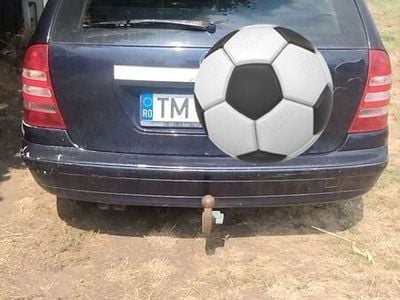 Mercedes C200