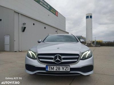 Mercedes E200