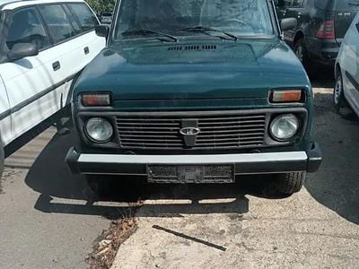 Utilizat 2010 Lada niva SUV | 2.950 EUR
