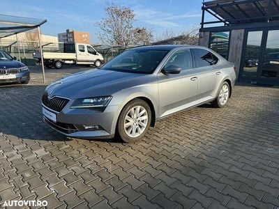 Culoaregri Second-hand 2019 Skoda Superb Active Berlinǎ | 16.990 EUR (Preț bun)