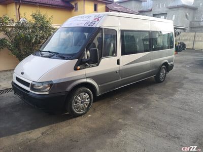 second-hand Ford Transit 9 locuri din 2006