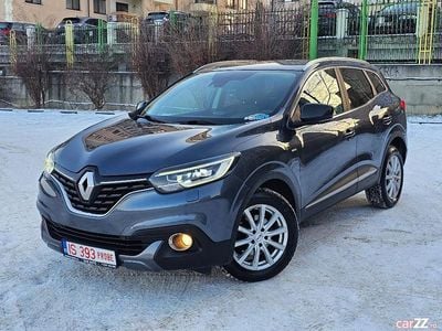 Gri Second-hand 2015 Renault Kadjar SUV | 10.990 EUR (Puțin scump)