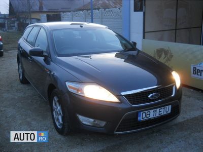 Gri Utilizat 2010 Ford Mondeo Break | 2.700 EUR