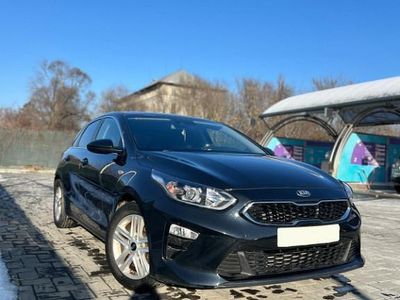 Negru Second-hand 2021 Kia Ceed Hatchback | 14.000 EUR (Puțin scump)