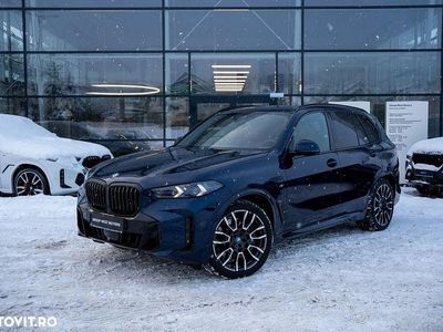 Culoarealbastru Second-hand 2024 BMW X5 Comfort Edition SUV | 98.309 EUR