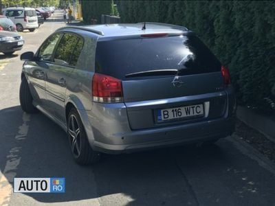 Second-hand Opel Signum 150 CP (110 kW) 2008 Gri Hatchback