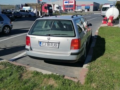 second-hand VW Passat 2000