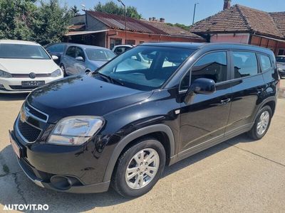 Negru Second-hand 2013 Chevrolet Orlando LT Monovolum | 4.950 EUR
