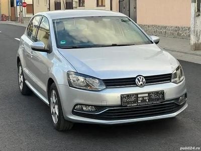 Utilizat 2015 VW Polo Berlinǎ | 5.700 EUR