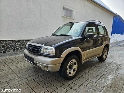 Second-hand Suzuki Grand Vitara Comfort 94 CP (69 kW) 2001 Culoarenegru SUV
