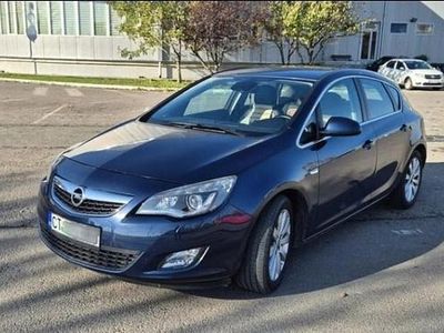 Second-hand Opel Astra Cosmo 110 CP (80 kW) 2010 Alte culori Berlinǎ