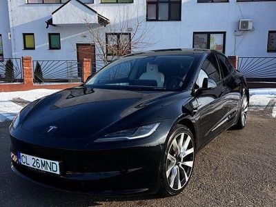 Culoarenegru Utilizat 2023 Tesla Model 3 Berlinǎ | 36.900 EUR (Scump)
