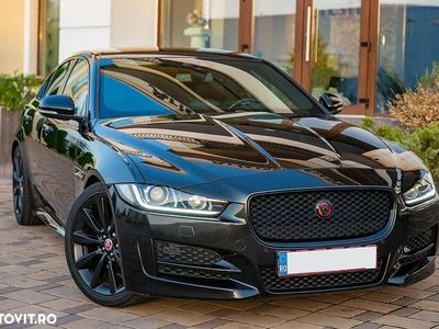Second-hand Jaguar XE Portfolio 163 CP (119 kW) 2017 Culoarenegru Berlinǎ