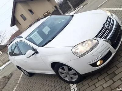 Alb Second-hand 2009 VW Golf V Break | 1.700 EUR (Super Preț)