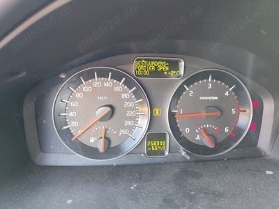 Second-hand Volvo V50 115 CP (84 kW) 2012 Negru Break