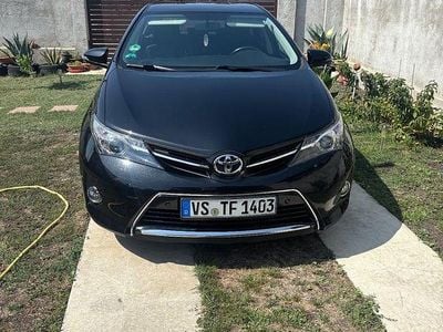 Culoarenegru Second-hand 2014 Toyota Auris Life Hatchback | 8.700 EUR