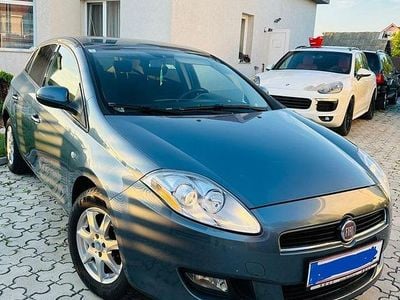 Culoarealbastru Utilizat 2012 Fiat Bravo Active Hatchback | 3.500 EUR