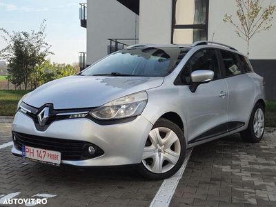 Culoareargint Second-hand 2017 Renault Clio GrandTour Bose Edition Break | 5.250 EUR (Preț bun)