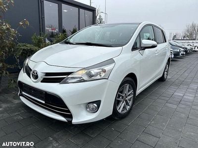 Culoarealb Second-hand 2015 Toyota Verso Monovolum | 7.499 EUR