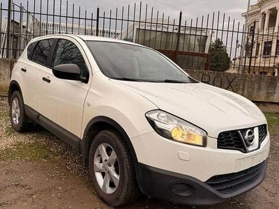 Culoarealb Utilizat 2014 Nissan Qashqai Acenta SUV | 5.299 EUR (Super Preț)